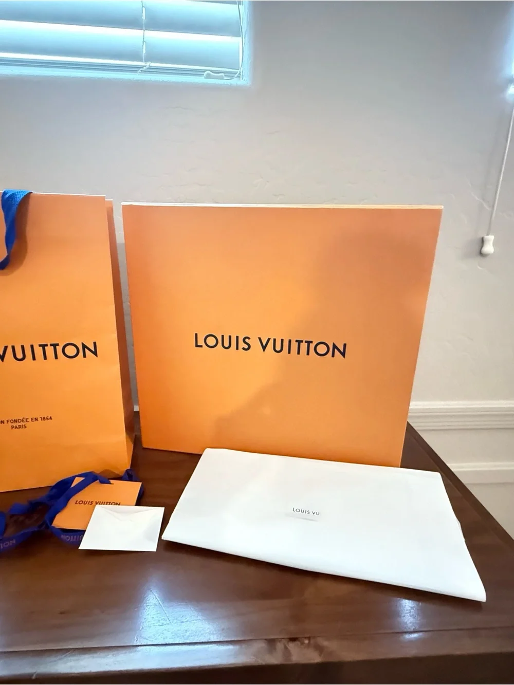 Authentic Louis Vuitton Box Gifting set